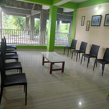 Hotel Kaziranga Holidays Luaran gambar